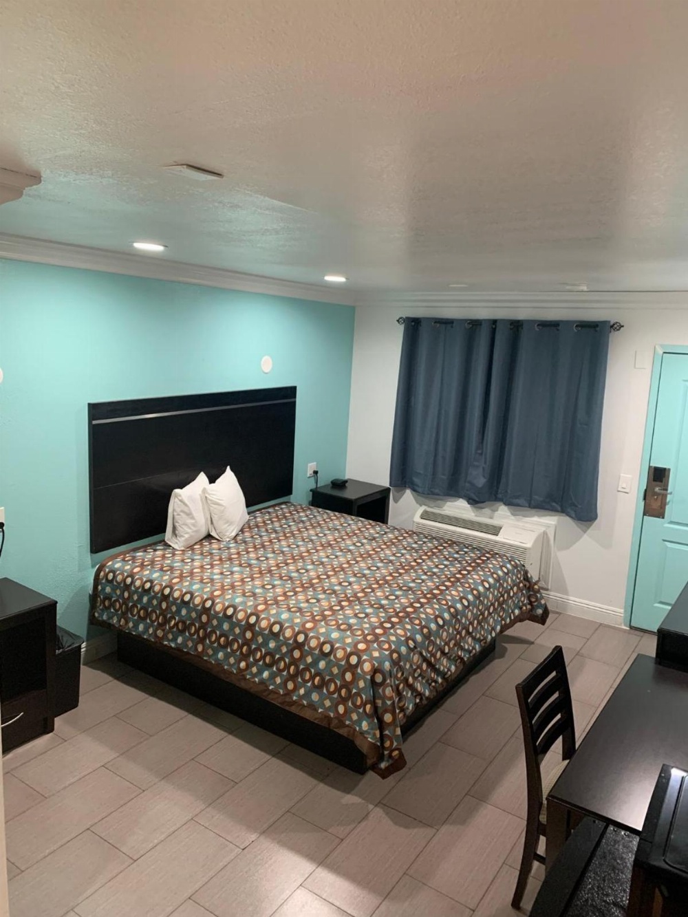 King Room - Disability Access